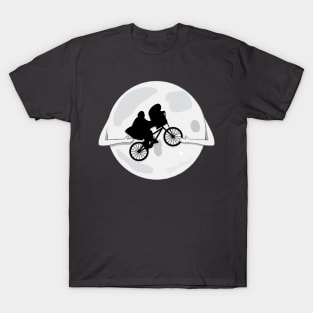 ET Hug T-Shirt